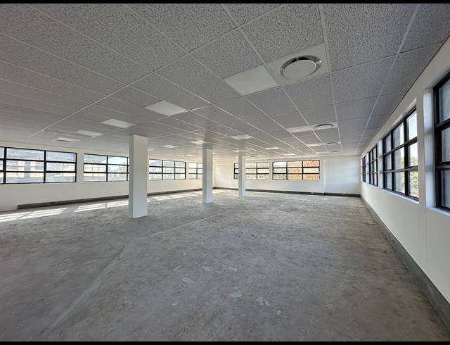 230M² OFFICE TO LET IN DORINGKLOOF